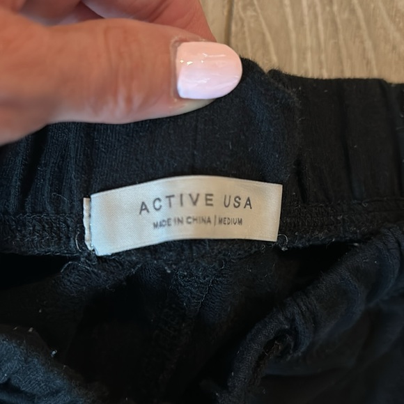Woman’s Active USA joggers size S - Picture 2 of 2